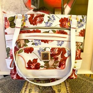 Stone & Co. Handbag Pink & White Floral Shoulder Bag